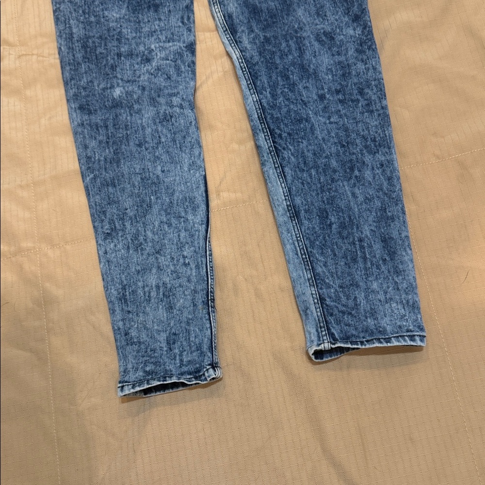 Divided H&M Ripped Jeans Stretch - Picture 9 of 11